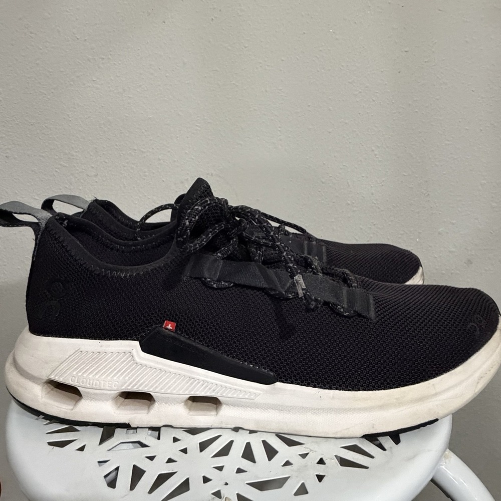On Cloud Cloudeasy Running Shoes Mens Size 13 Black 26.99822
